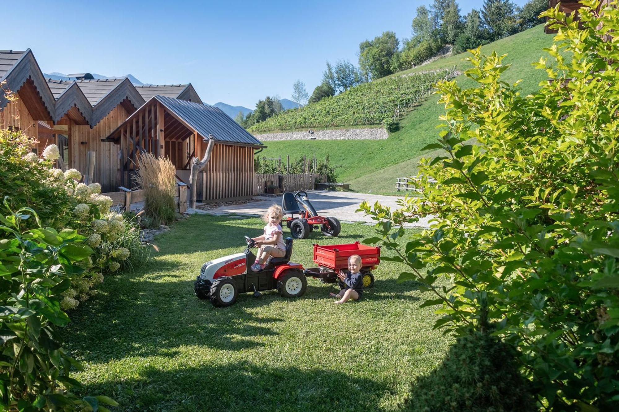 ברסאנונה Niederthalerhof Chalets מראה חיצוני תמונה